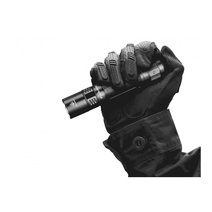 Latarka diodowa Fenix PD32 V2.0